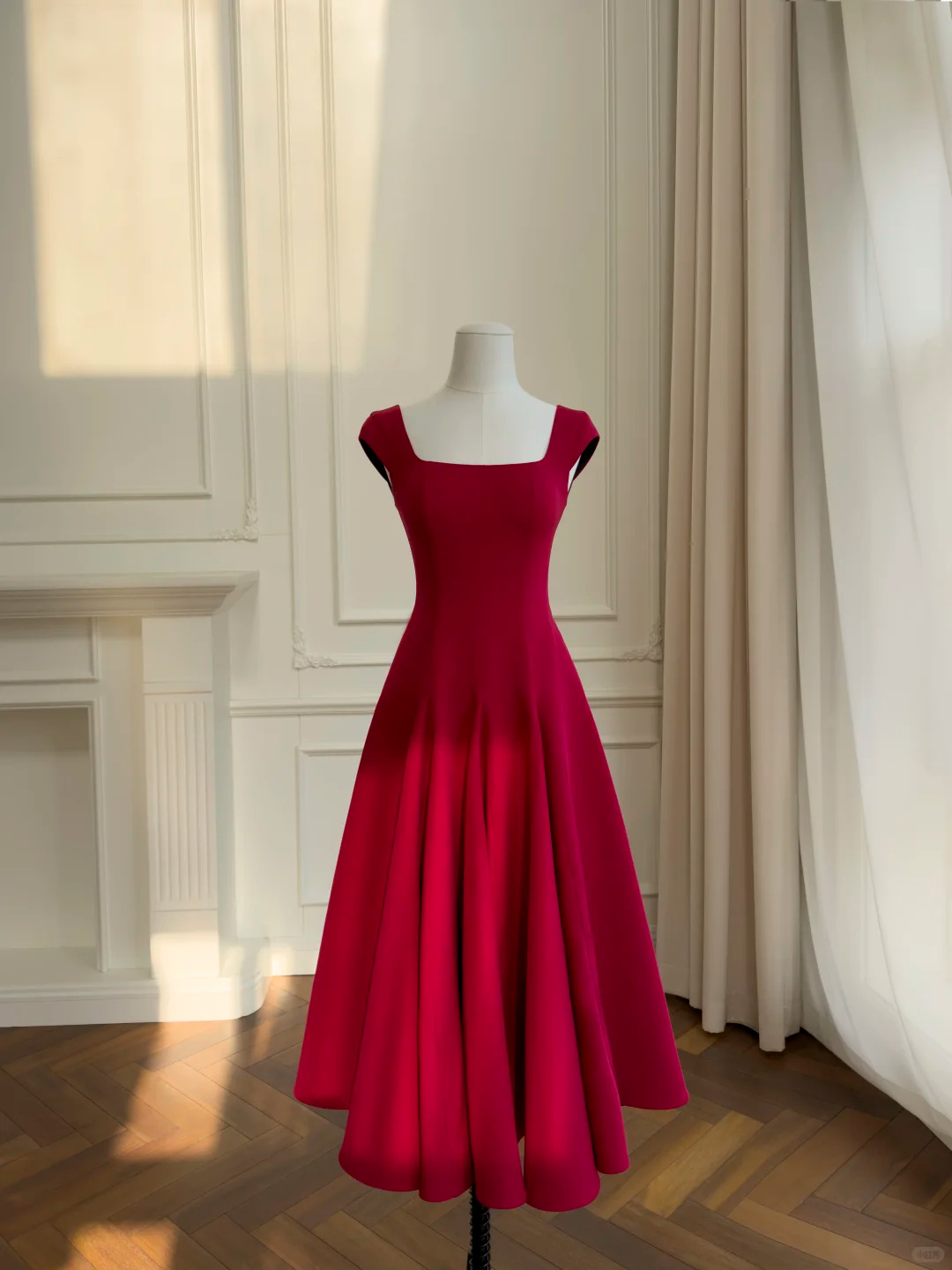 Burgundy Square Neck Cap Sleeve Midi Evening Gown, Fitted Waist, Full A‑Line Swing Skirt, Matte Crepe Formal Party Prom Dress gh8922