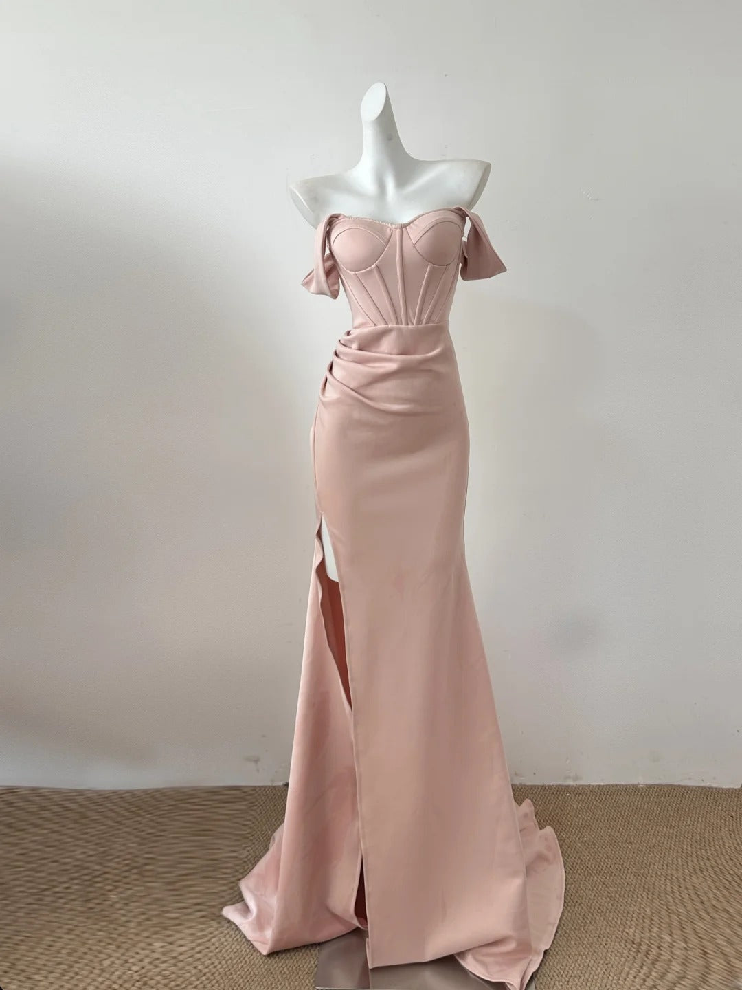 Rosa/Weiß Einfache Elegante Lange Bodenlangen Satin Ballkleid Abendkleid Partykleid gh4189