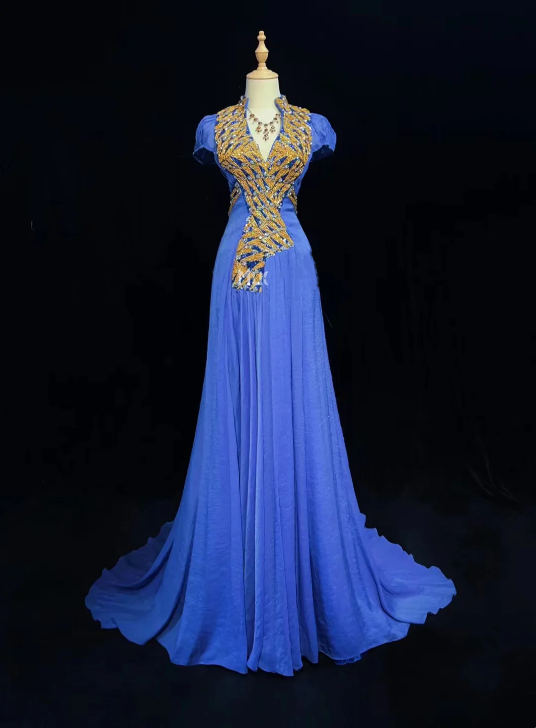 ✨Girlhomeshops-Royal Blue Cap Sleeve Gold Beaded Chiffon Gown Sweep Train gh10150