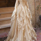 Champagnergoldenes, gestuftes, tailliertes Abendkleid mit ausgestellten Ärmeln gh6405
