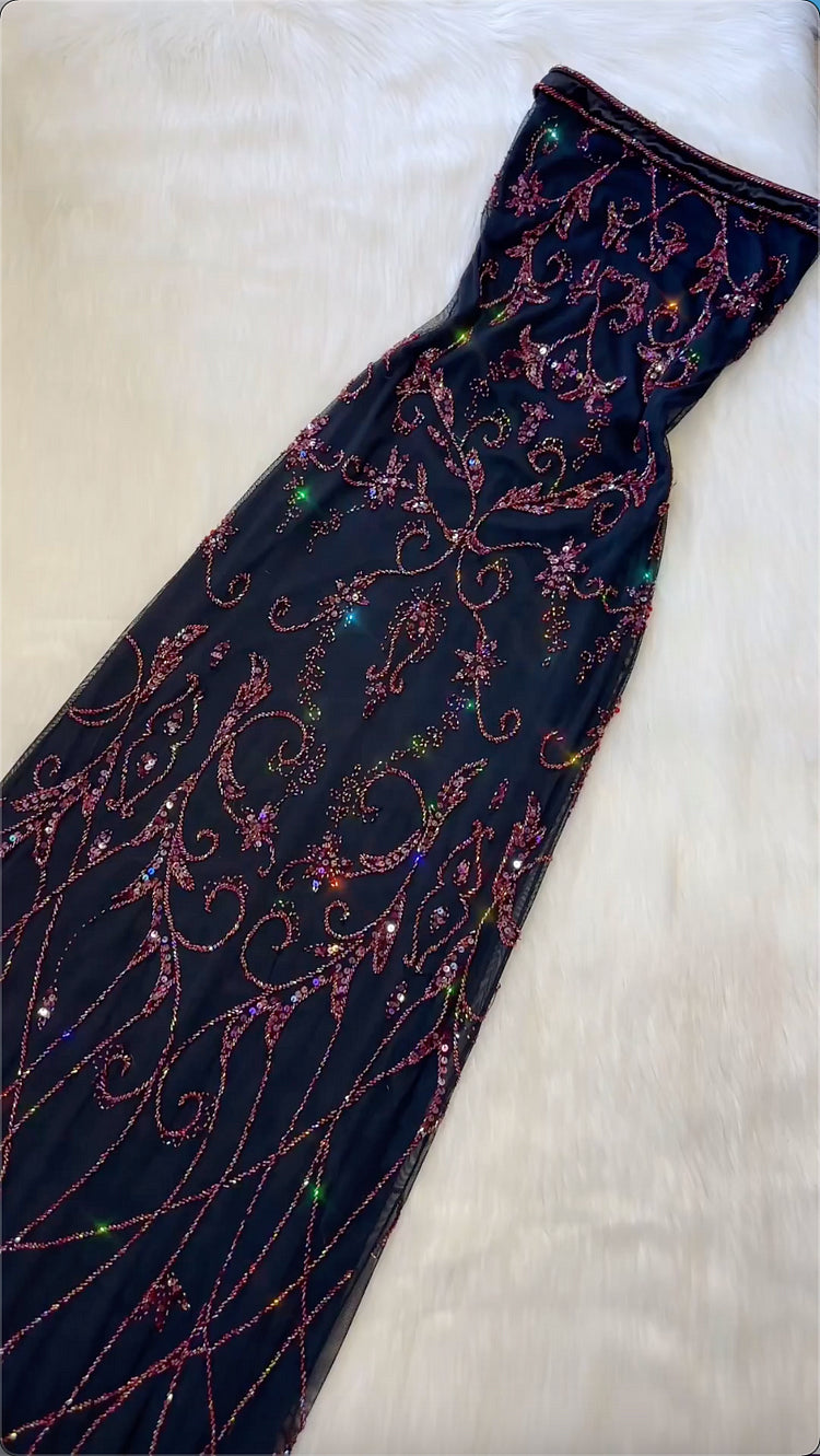 Wunderschönes, figurbetontes, schulterfreies, exquisites, langes Ballkleid aus Tüll mit Perlen gh3156