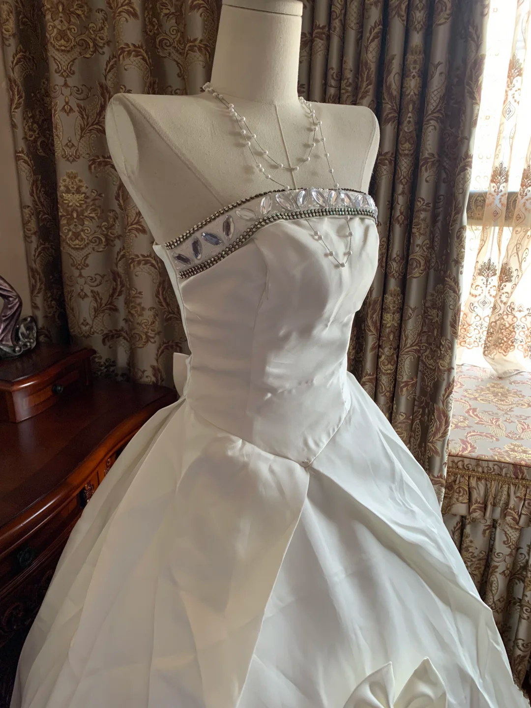 White Strapless Waist-Cinched Voluminous Skirt Prom Gown, Birthday Dress, Graduation Gown gh7239