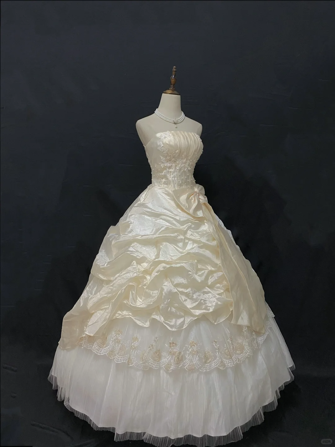 Light apricot strapless romantic gown with cinched waist and voluminous princess skirt, wedding dress & bridal gown gh8223