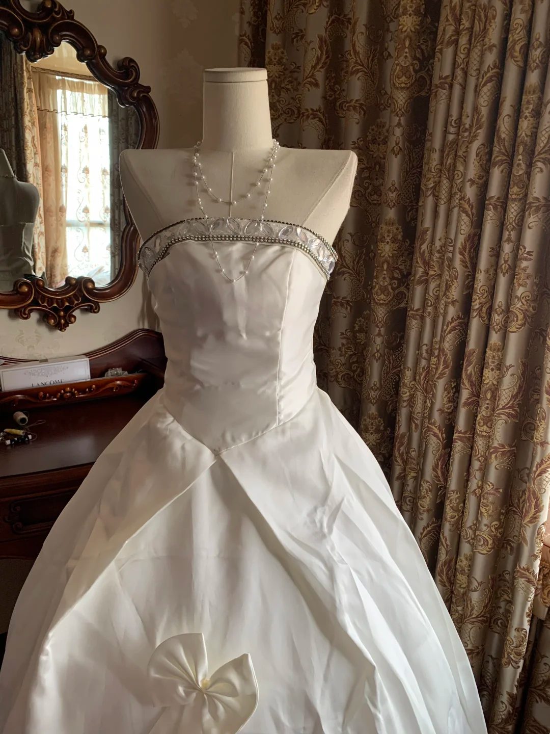 White Strapless Waist-Cinched Voluminous Skirt Prom Gown, Birthday Dress, Graduation Gown gh7239