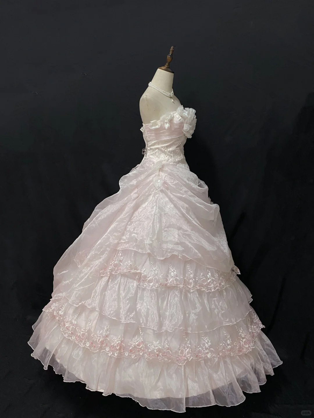 Blush Pink Floral Strapless Wedding Dress, Cinched Waist, Tiered Cake Skirt gh8269