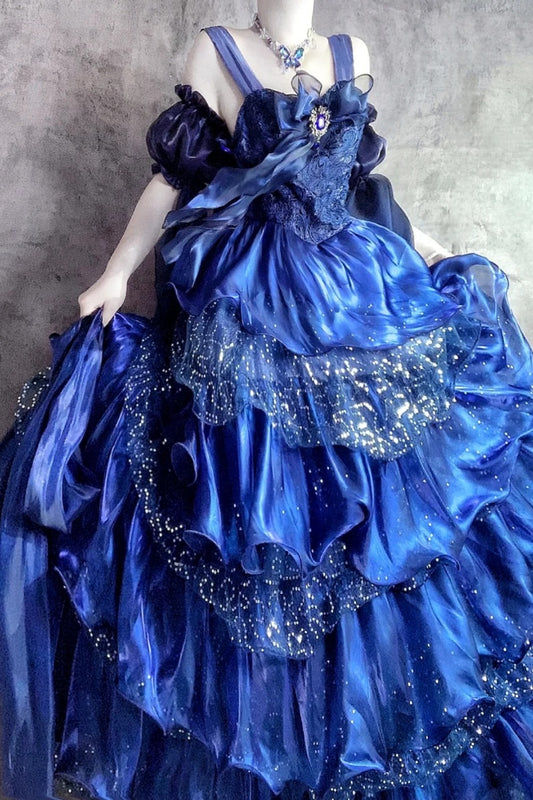 Ein wunderschönes, schimmerndes, langes Tüllballkleid in Blau (gh6848)
