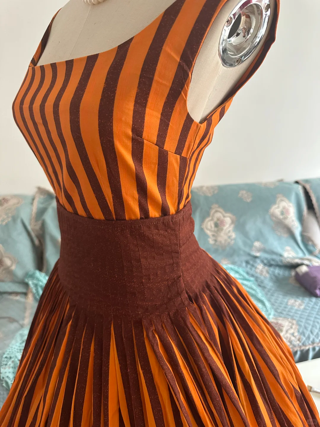Orange‑Brown Vertical Stripe 1950s Vintage Midi Dress, Square Neck Sleeveless Wide High Waist Pleated Swing Skirt Retro Evening Gown gh9085