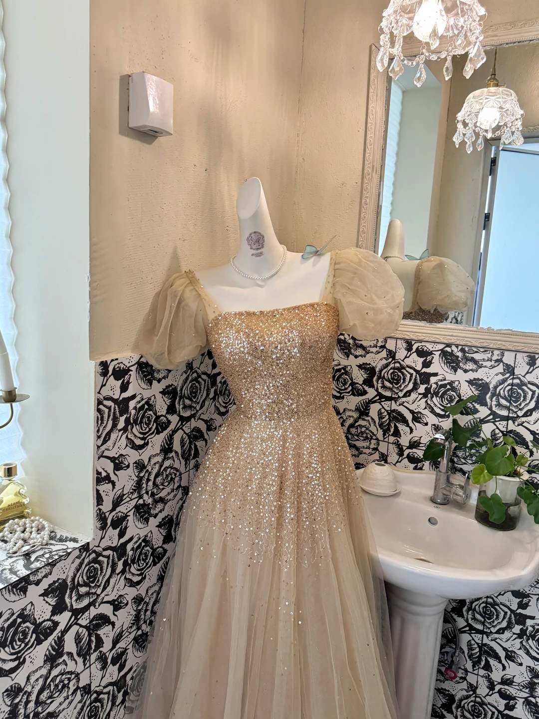 Gold Puff Sleeve Square Neck Waist-Cinched A-Line Skirt Elegant Luxury Romantic Dress, Wedding Gown gh7677