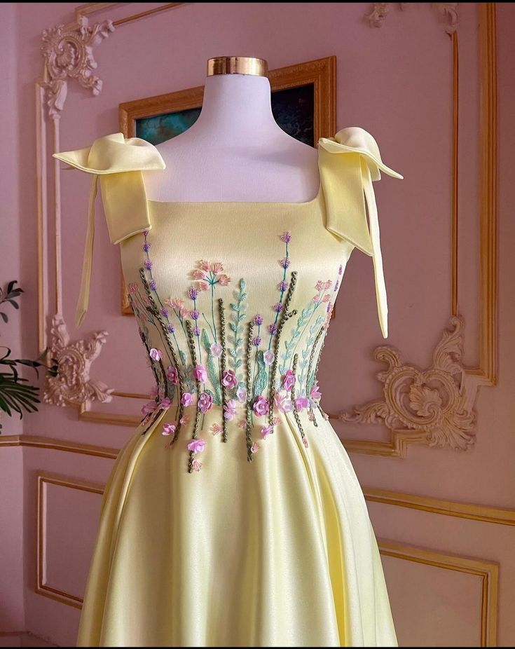 Yellow gorgeous exquisite wide straps floral long floor length train satin formal custom ball gown evening dress gh3149