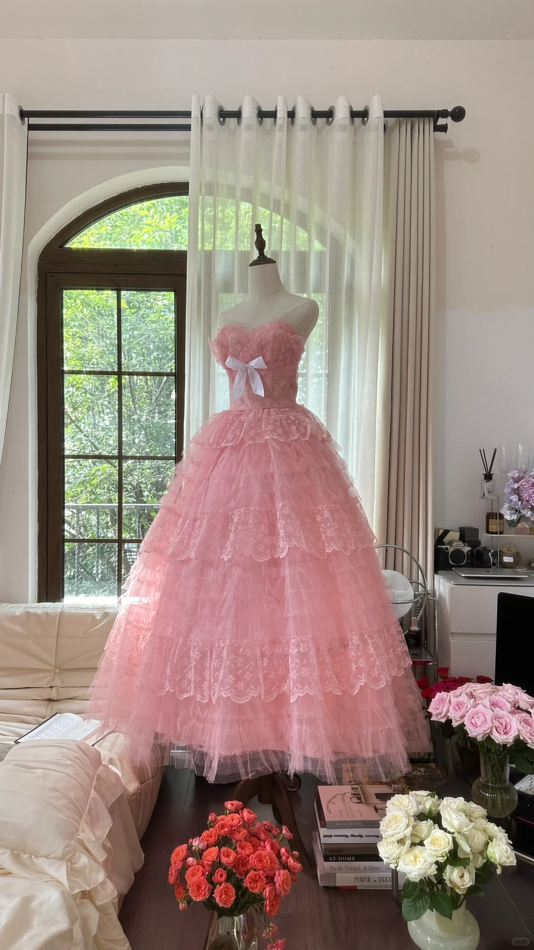 Rosa süße Mode elegante exquisite Spitze Bogen lange Tüll Spitze Prinzessin Ballkleid Abendkleid Geburtstagskleid Erwachsene Zeremonie Kleid gh4033