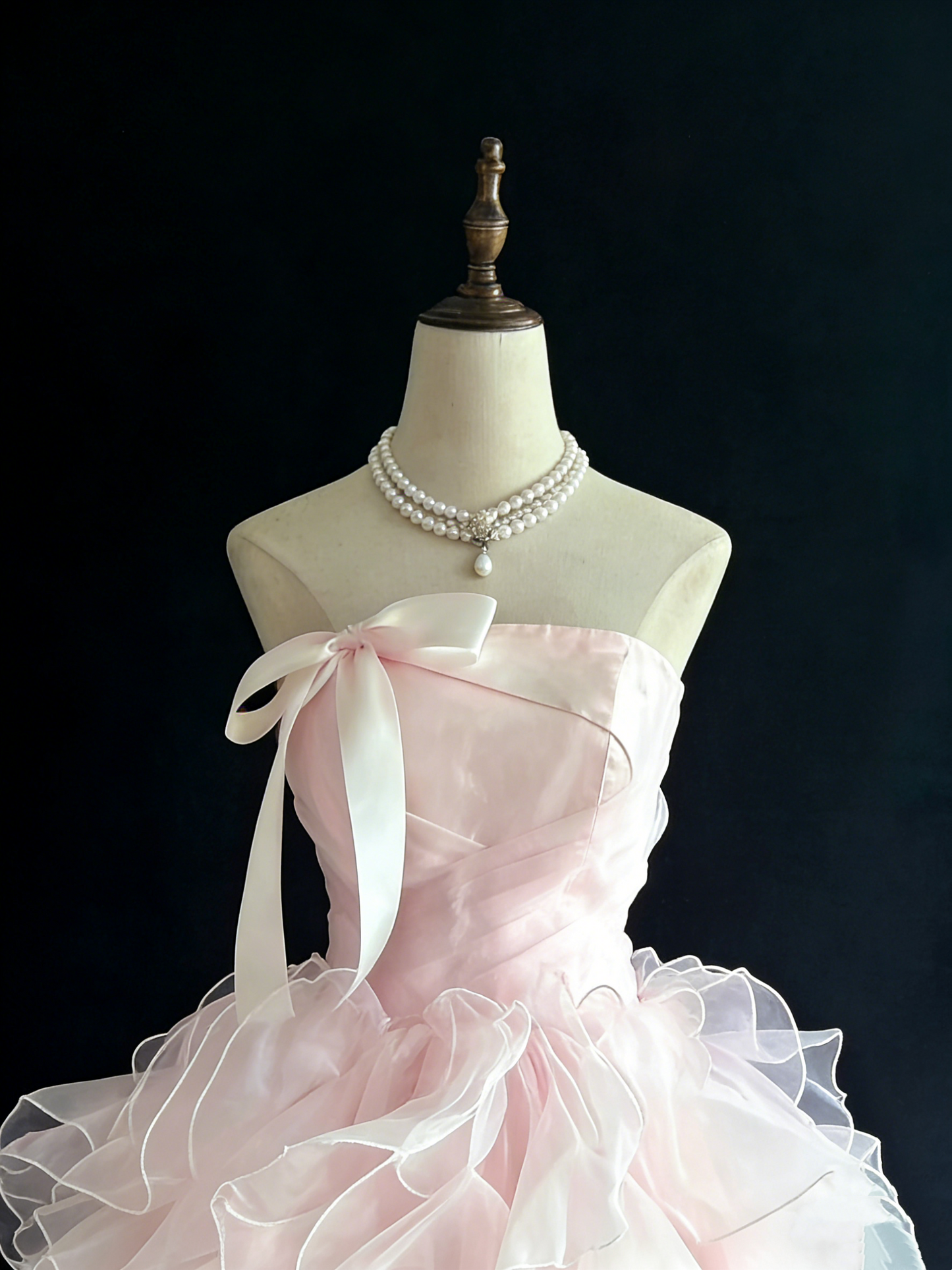 Hellrosa, trägerloses Ballkleid mit Schleife – Kleid für Quinceañera &amp; Coming-of-Age-Party gh6949