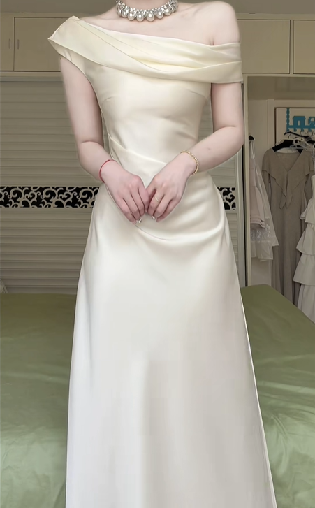 Off‑White Satin One‑Shoulder Fold‑Over Long Evening Gown, Draped Ruched Bodice Mermaid Formal Prom Dress gh9001