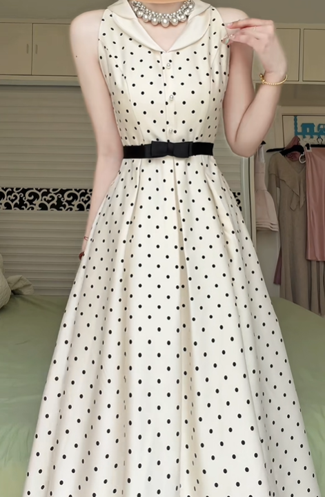 Vintage Cream Polka Dot Halter Sleeveless Midi Evening Gown, Collared V‑Neck With Black Bow Belt A‑Line Formal Prom Dress gh9010