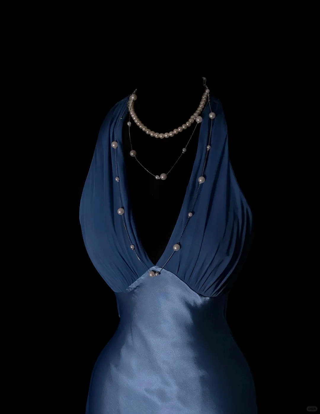 Dusty Blue Satin Halter Neck Evening Gown, Deep V Halter Open‑Back, Beaded Neckline Detail, Fitted Mermaid Floor‑Length Dress, Chiffon Hem Trim, Retro Prom Party Gown gh8879