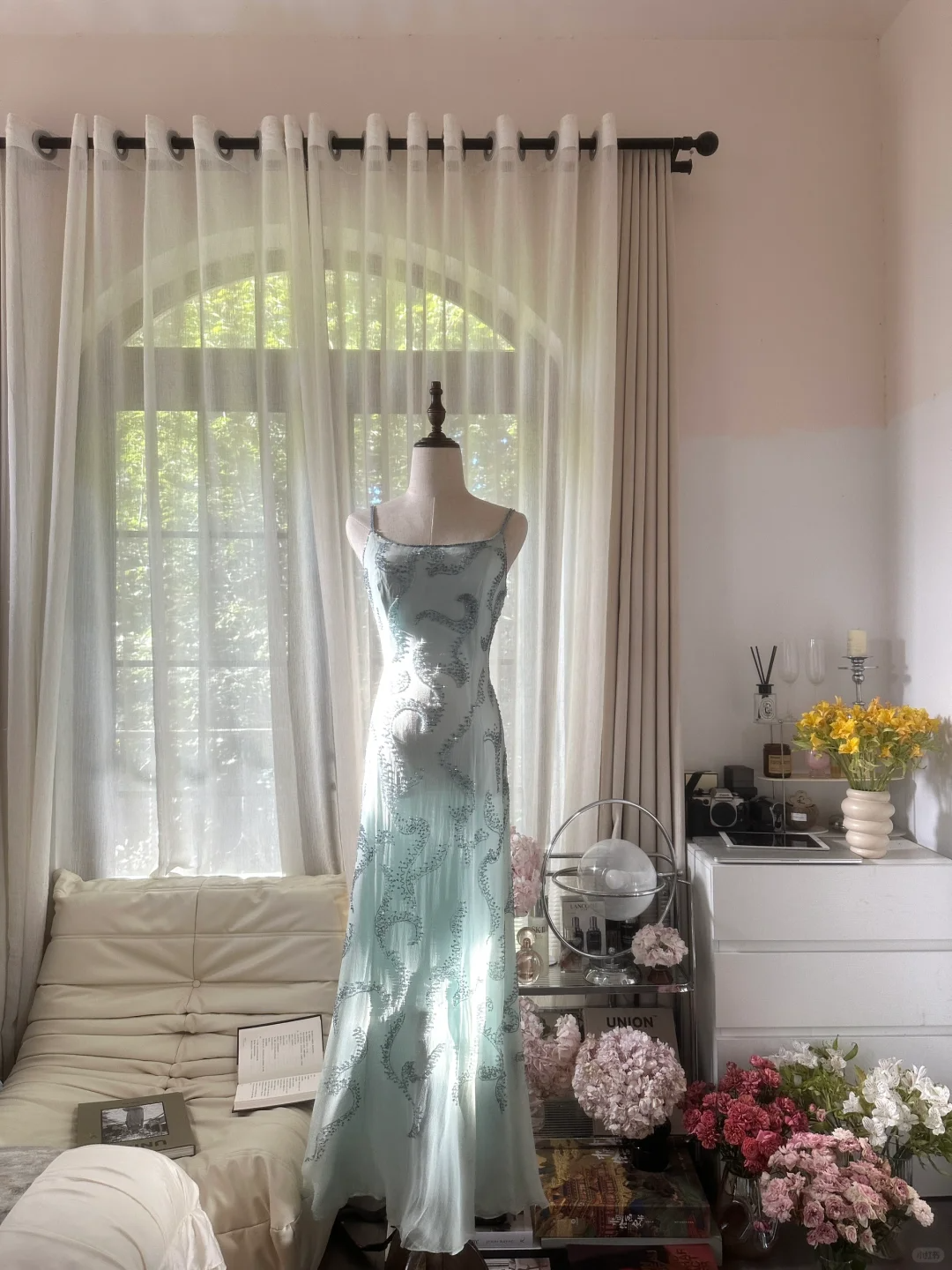 Hellblaues, wunderschönes, funkelndes, modisches, elegantes, exquisites, perlenbesetztes, langes Chiffon-Ballkleid mit Feenmotiv, Abendkleid für Geburtstage/Hochzeitsgäste/Urlaubspartys, Ballkleid, Valentinstags-Date-Kleid, gh4036