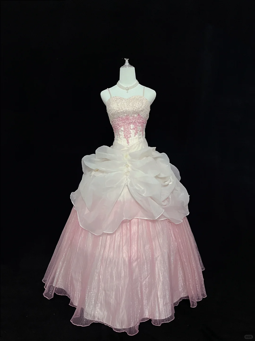 Off White Spaghetti Straps, Cinched Waist, Embroidered Vintage Elegant Gown with Blush Pink Voluminous Skirt, Romantic Dress, Wedding Gown gh8055