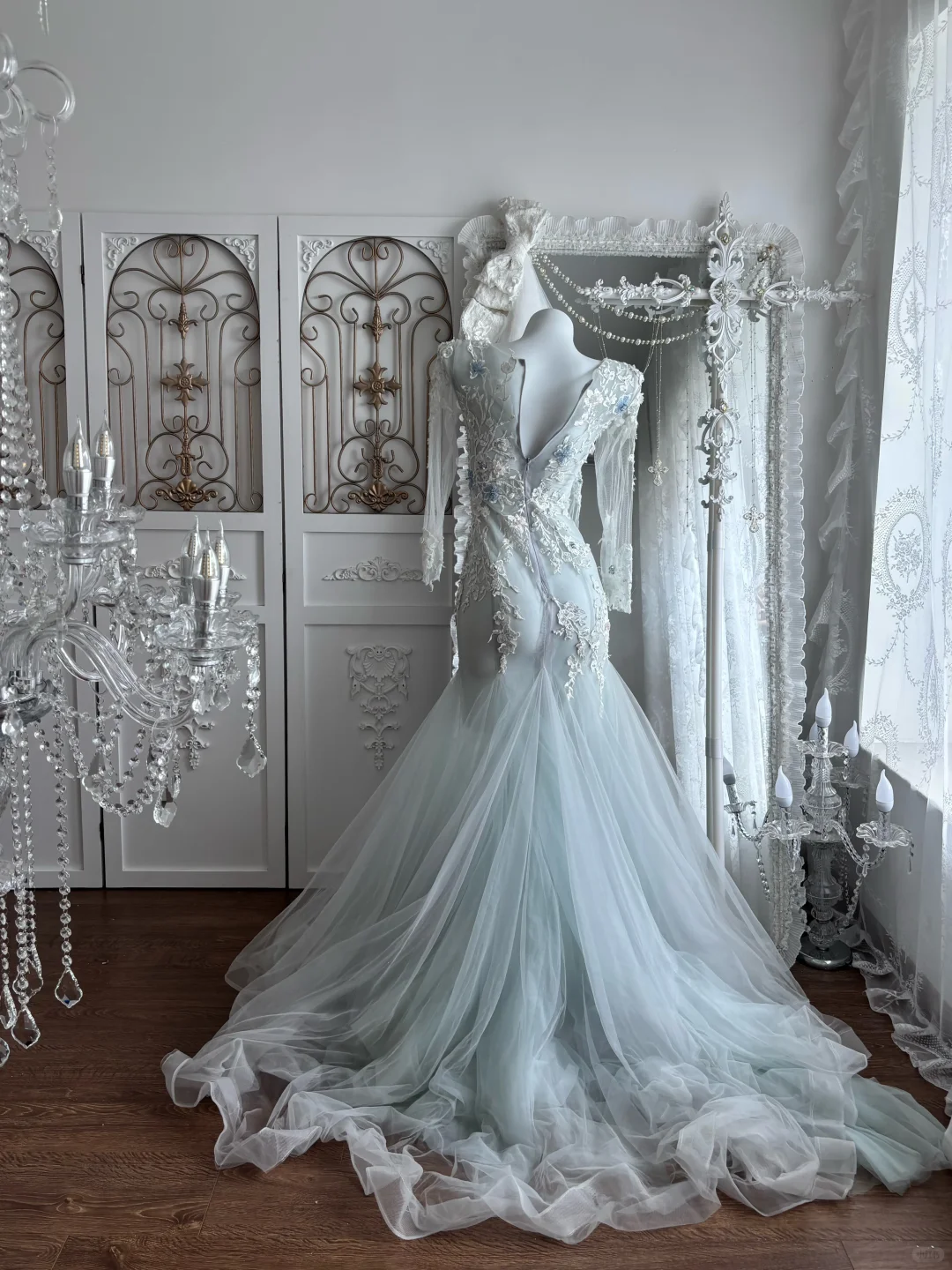 Light Blue Long Sleeve Floral Embroidered Waist-Cinched Mermaid Skirt Prom Gown, Evening Gown & Bridal Wedding Gown gh7351