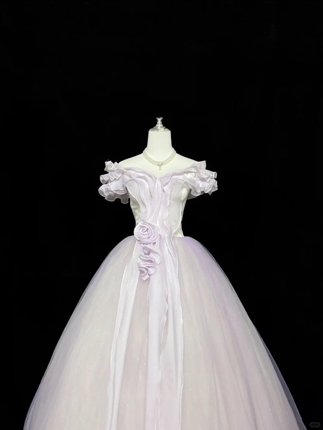 White Base Lavender Off-the-Shoulder Cinched Waist Voluminous Skirt Long Romantic Dress, Wedding Gown gh7836
