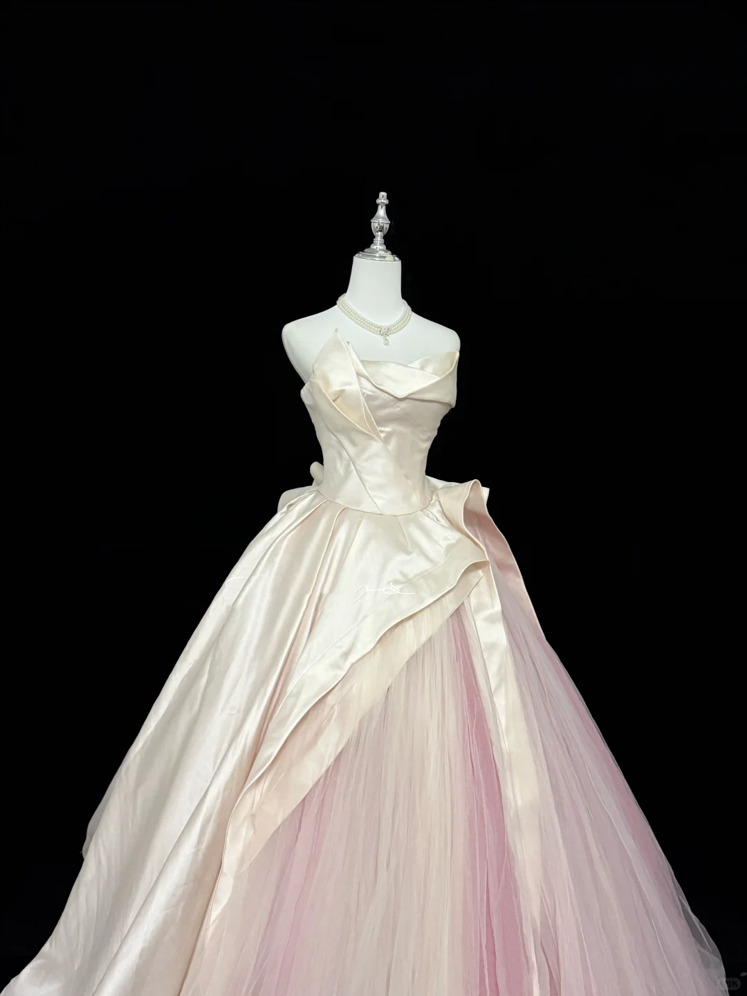 Off-White Strapless Cinched Waist Voluminous Designer Skirt Romantic Dress, Wedding Gown gh7871