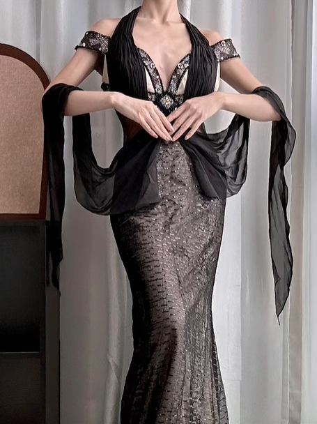 Black‑Vintage‑Mermaid‑Gown Halter‑Off‑Shoulder Deep‑V‑Neck Sheer‑Mesh‑Waist‑Cutout Hand‑Beaded‑Rhinestones Removable‑Chiffon‑Sashes Sequined‑Sheer‑Tulle Sweep‑Train Sexy‑Evening‑Prom‑Dress gh8832