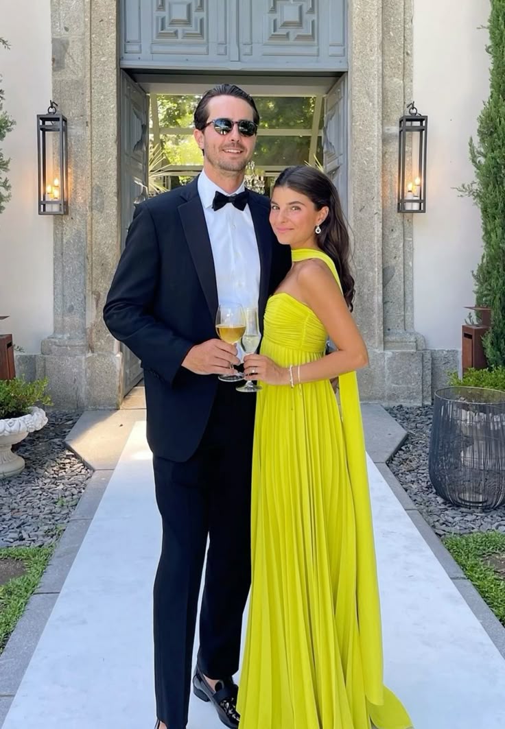 Robe de soirée longue en mousseline de soie élégante à la mode jaune robe de soirée pour invités de mariage gh3430