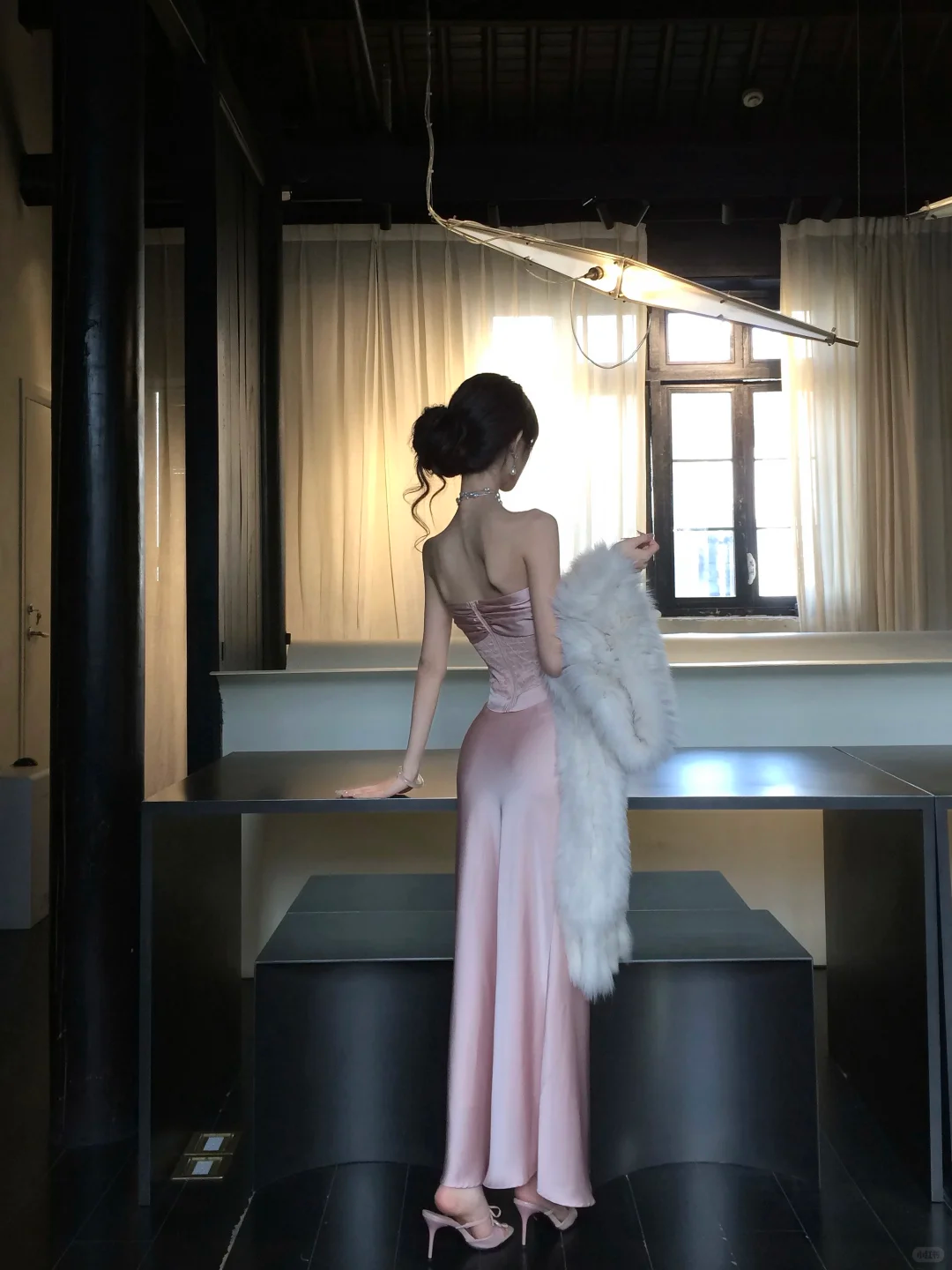 Women Elegant Nude Pink Strapless Satin Evening Dress Big Bow Boned Corset Mermaid Long Prom Gown gh9430