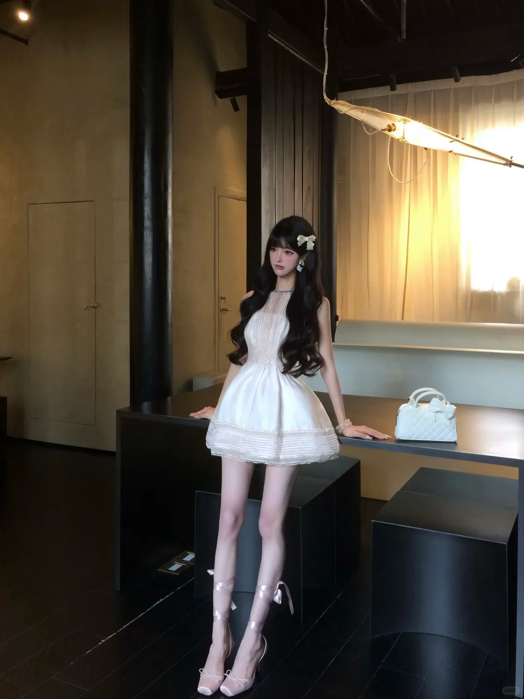 Women Sweet Ivory Halter Homecoming Dress Rhinestone Neck Vertical Pleats Boned Waist Lace Hem A-Line Short Prom Gown gh9437
