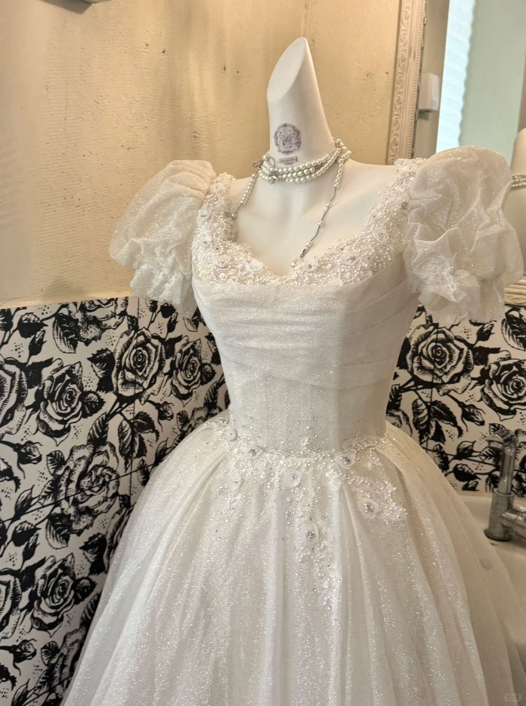 Ivory Puff Sleeve Square Neck Waist-Cinched Full Flared Skirt Elegant Classic Romantic Dress, Wedding Gown gh7746