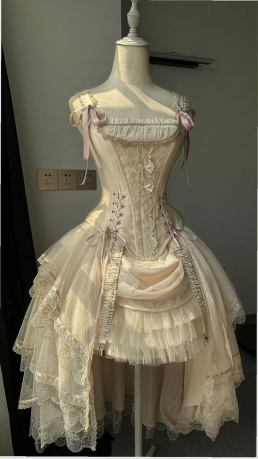 Hellaprikosenfarbenes Lolita-Kleid mit Schnürung und Schleife, Stufenrock, gh6397
