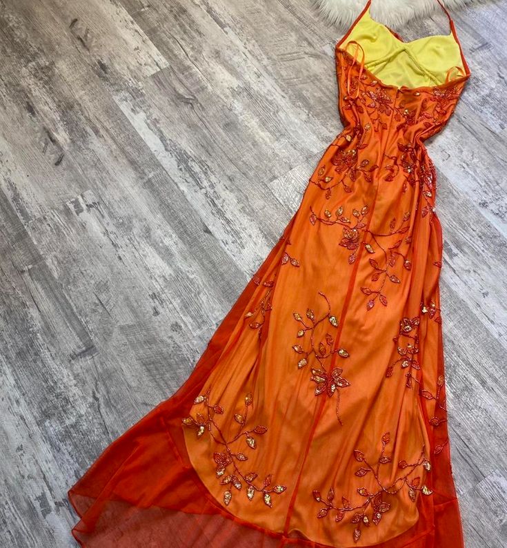 Orange Gorgeous Exquisite Beaded Spaghetti Strap Halter Neck Long Elegant Tulle Mermaid Slim Fit Ball Gown Evening Gown Party Dress gh3172
