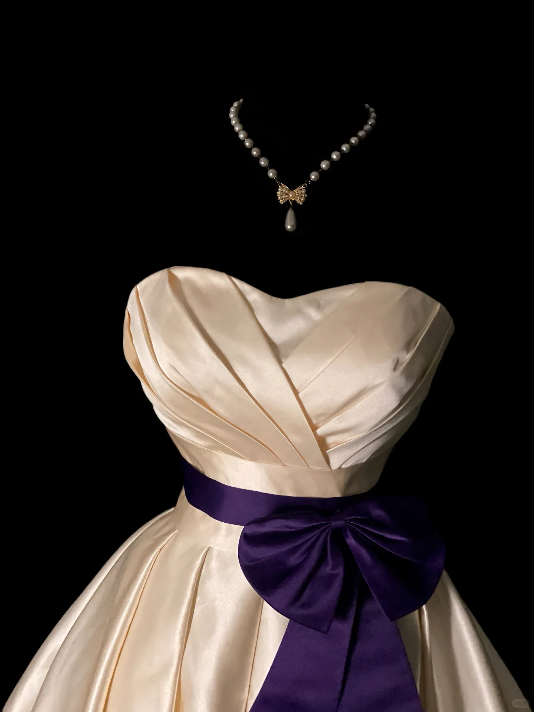 Champagne Vintage Short Prom Dress, Strapless Sweetheart Neck, Bust Pleated Detail, High Waist, Purple Sash With Big Bow, Satin Full Swing Skirt, 50s Retro Cocktail Gown gh8889