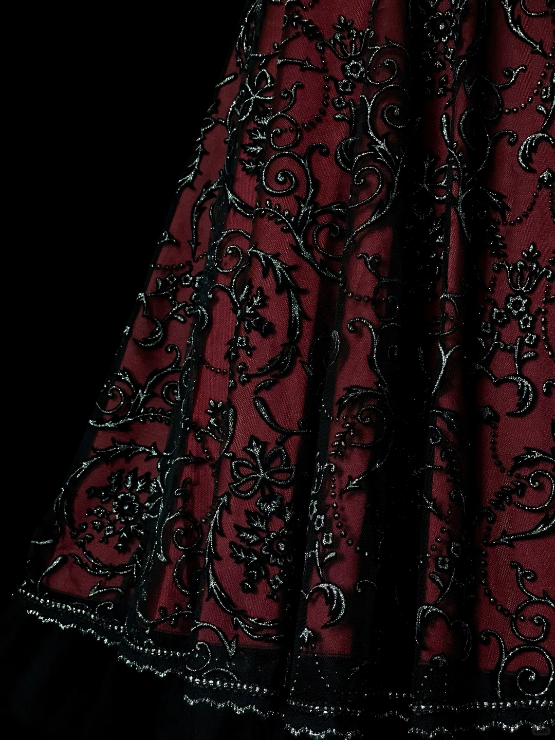 Burgundy Spaghetti Strap Short Cocktail Gown, Silver Scroll Floral Embroidery, Black Pleated Wide Sash, Swing Midi Skirt, Party Prom Dress gh8916
