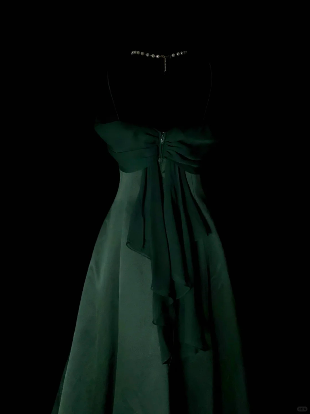 Dark Green Vintage Satin Evening Gown, Off‑the‑Shoulder Cowl Draped Neck, Fitted Waist, A‑Line Floor‑Length Skirt, Formal Prom Party Dress gh8888
