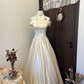 Weißes, zartes, florales Applikations-Lang-Satin-Ballkleid, Abendkleid, Brautkleid gh4292