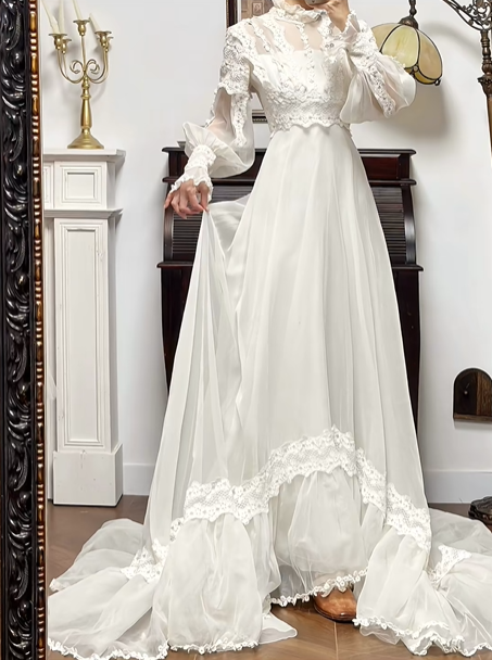 Ivory Vintage Tulle Wedding Gown, Ruffled High Neck, Lace‑Inset Sheer Lantern Long Sleeves, Lace Appliqués Empire Waist, Flowy Tulle Full‑Length Skirt, Double‑Layer Lace Ruffled Hem, Bridal Prom Dress gh8762