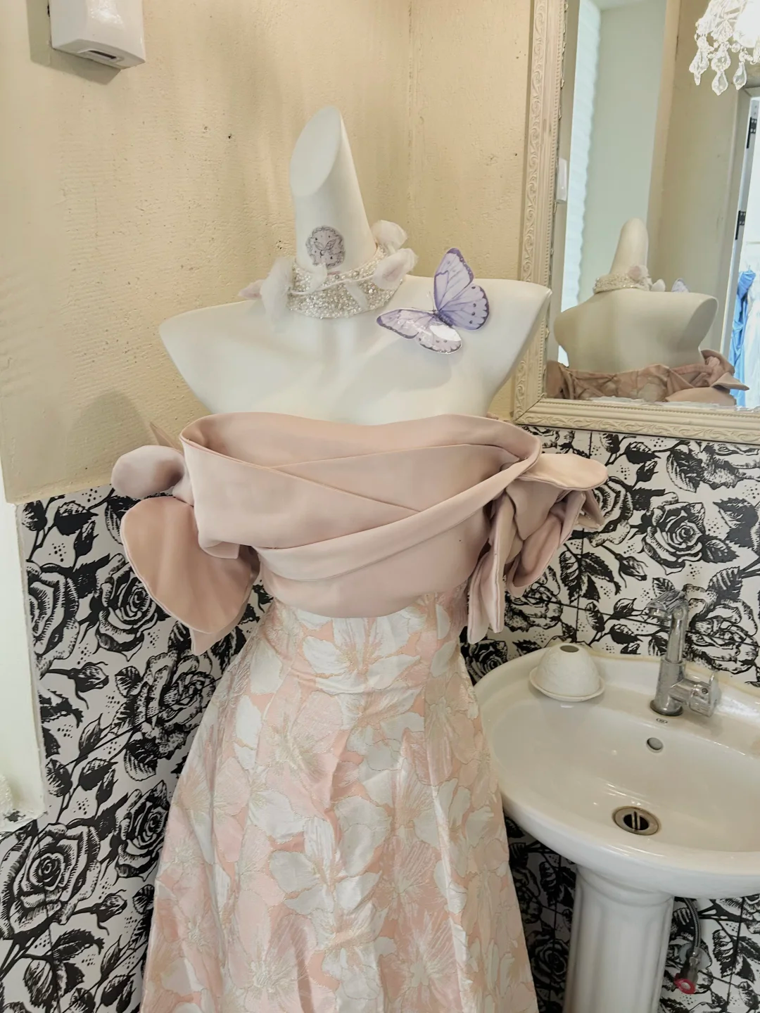 Light Pink Off-the-Shoulder Cinched Waist Figure-Flattering Printed Long Romantic Dress, Wedding Gown gh7810