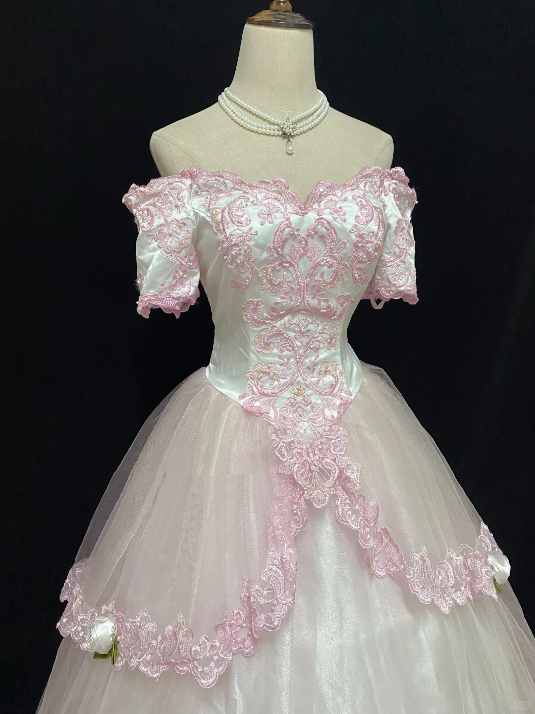 Off-the-Shoulder Blush Pink Romantic Classical Gown with Embroidery, Cinched Waist & Elegant Voluminous Skirt, Wedding Dress & Bridal Gown gh8140