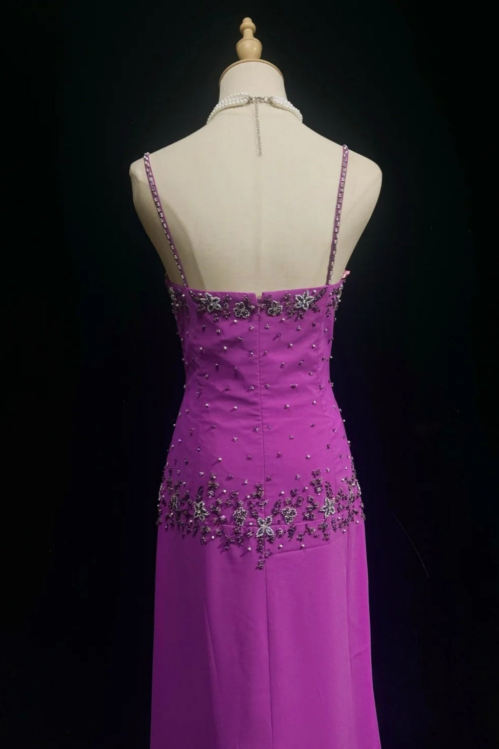 girlhomeshops-Langes, lila perlenbesetztes Satin-Abendkleid gh6245
