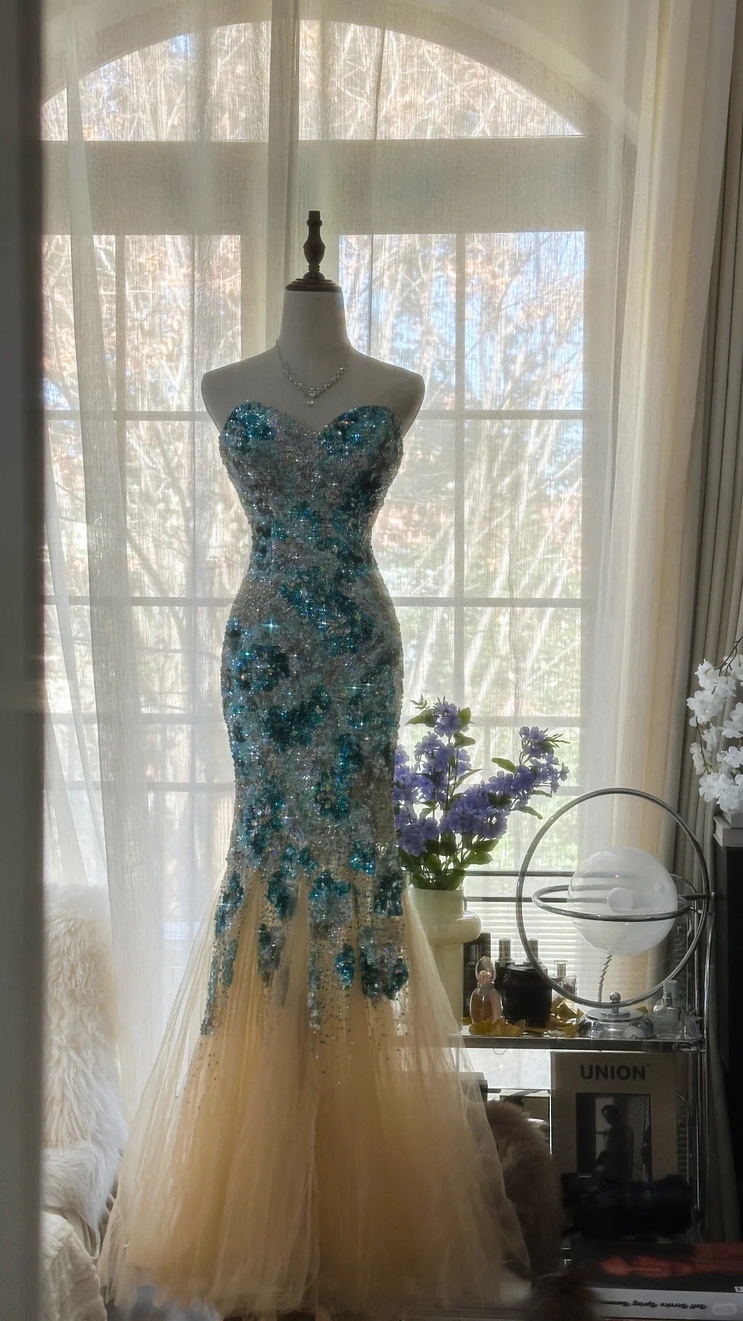 Blaues, wunderschönes, glänzendes, exquisites, perlenbesetztes, langes Chiffon-Tüll-Pailletten-Ballkleid, Abendkleid, Partykleid, Geburtstagskleid, Verabredungskleid, gh4162