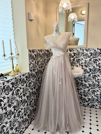 Light Gray Pink Sleeveless Waist-Cinched Full Flared Skirt Luxury Romantic Dress, Wedding Gown gh7637