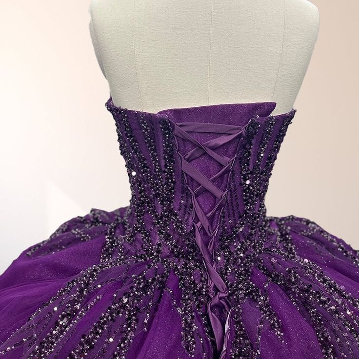 girlhomeshops-Lila schimmerndes, zart perlenbesetztes langes Tüllballkleid/Hochzeitskleid gh6186