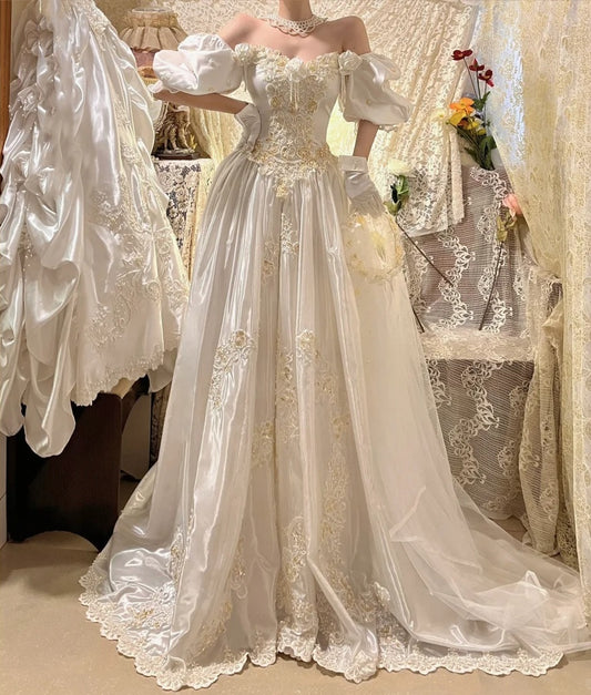 🎻Elfenbeinweiß, wunderschönes, mit Perlen besetztes, klassisches Retro-Ölgemälde, aristokratisches Mädchen, handgefertigte Perlen und Stickereien, langes, bodenlanges Satin-Ballkleid, Abendkleid, Hochzeitskleid gh4543