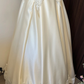 Weißes, zartes, florales Applikations-Lang-Satin-Ballkleid, Abendkleid, Brautkleid gh4292