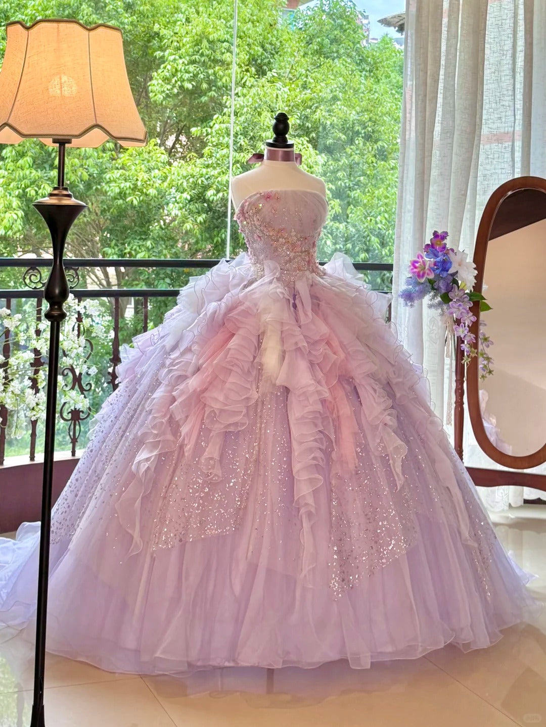 Girlhomeshops - Robe de Quinceanera rose violet, magnifique robe élégante et brillante à paillettes florales, longue en tulle, robe de bal, robe de remise de diplôme gh5001