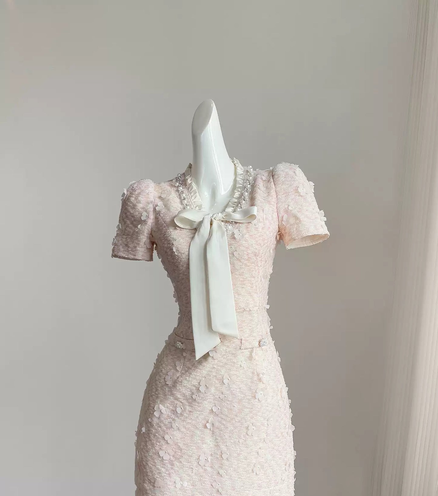 Rosa Retro-Heimkehrkleid im Chanel-Stil für Damen, Sommer, kurzes, zierliches High-End-Kleid 11290