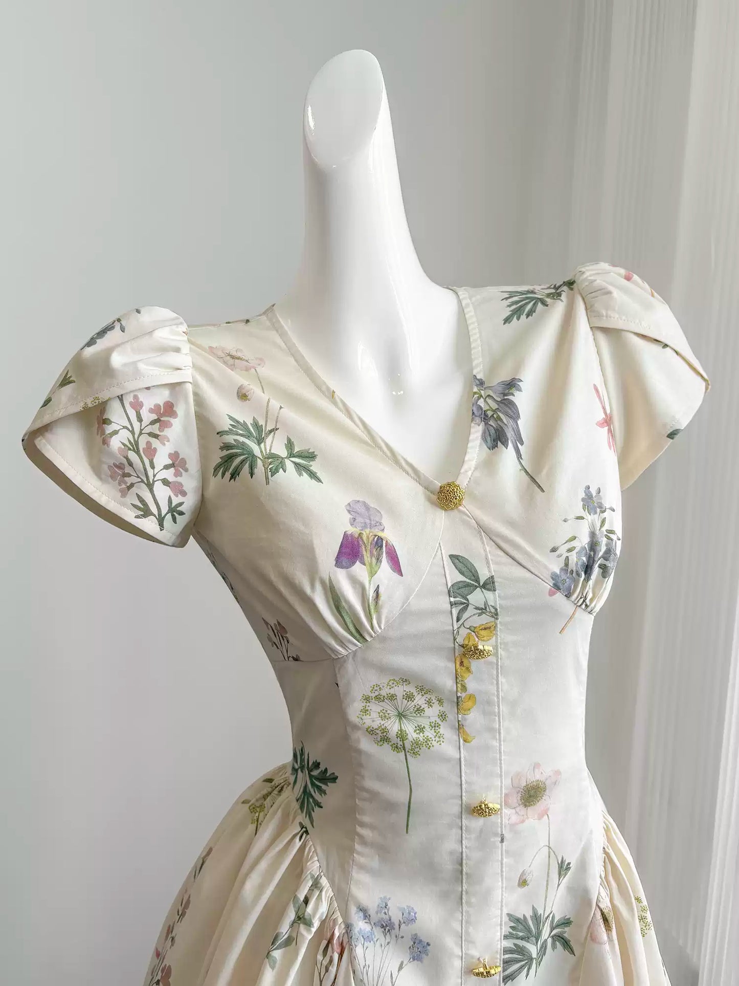 Französisches Retro-Heimkehrkleid mit Pflanzendruck für Frauen, Sommer, kurzes Nischendesign 11288
