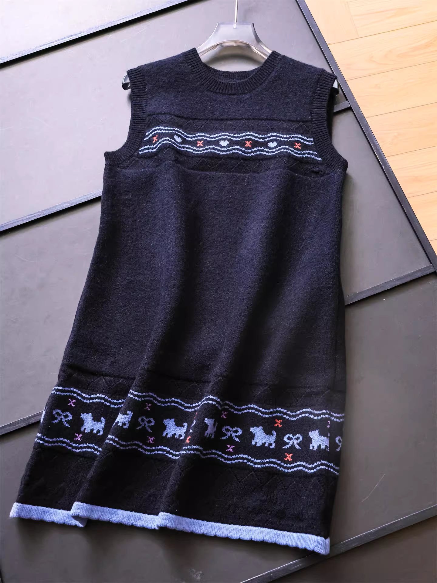 Robe pull sans manches à col rond, coupe amincissante, en maille jacquard Fair Isle color-block, style jeune et polyvalent, référence 11319