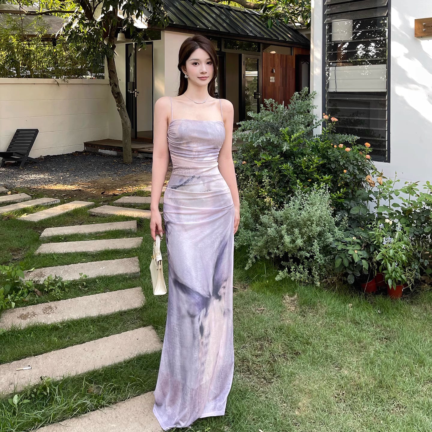 Neues Damenkleid 12089