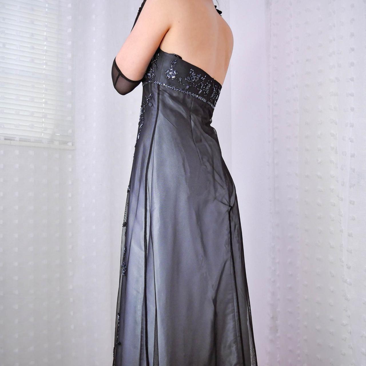 Robe de soirée longue en tulle, style gothique, élégante, noire et grise, style rétro, dégradé de couleurs, perles, motif floral, col licou, gh3665