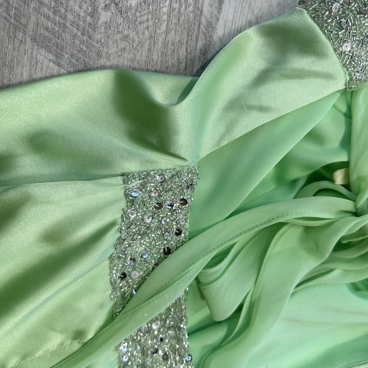 Robe longue en satin vert clair brillant, élégante, vintage, bretelles spaghetti, paillettes, strass, robe de soirée, gh4301